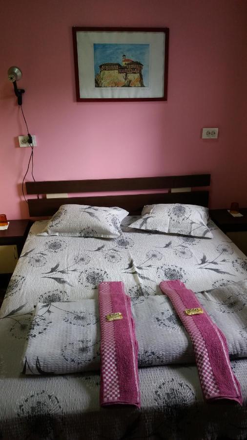 Стаи За Гости Ореха Троян Private Rooms Oreha Buitenkant foto