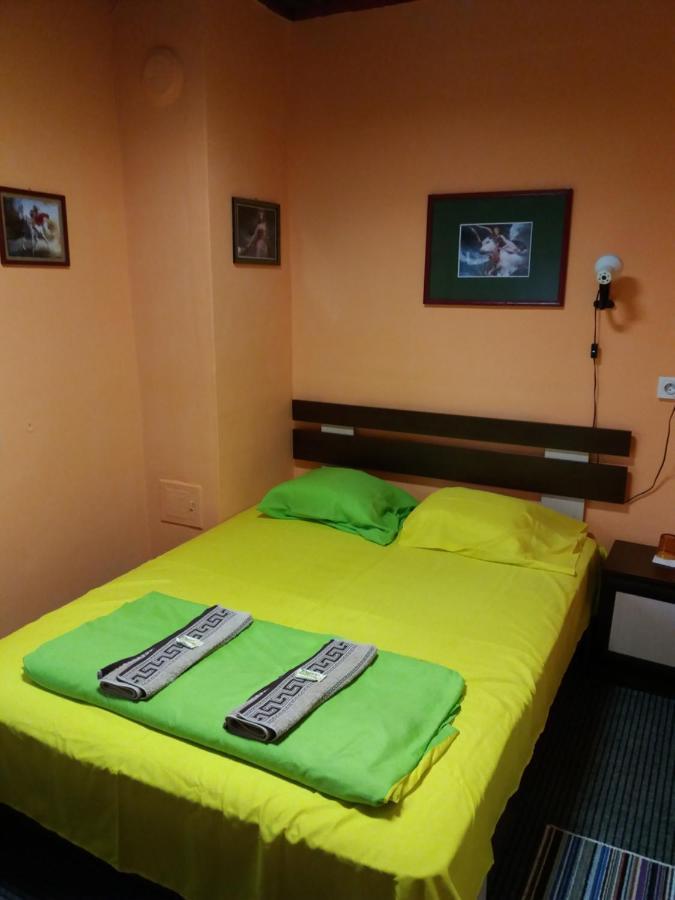 Стаи За Гости Ореха Троян Private Rooms Oreha Buitenkant foto